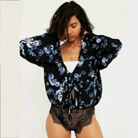 Free People Black Floral Lace Bodysuit Top M Romantic Dark Fairy Boho Whimsy NEW - Picture 13 of 13